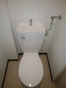 トイレの水量 と 節水効果　トイレ画像