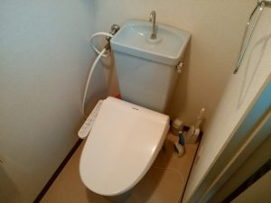 札幌市 西区 発寒 トイレ 温水洗浄便座 の交換 作業前