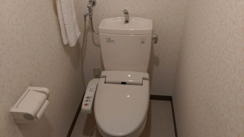 入居者宅の 温水洗浄便座 を交換して欲しい ｜ 札幌市 北区 ｜ 大家さんからのご依頼でした